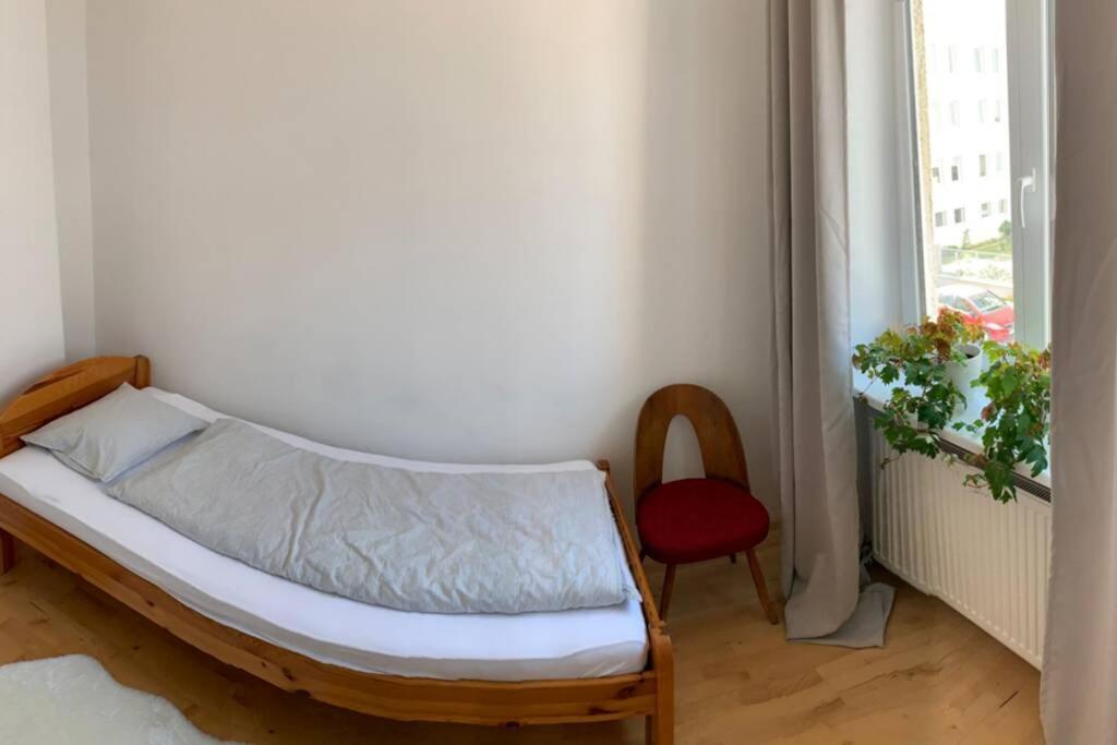 Apartament Tichy Apartman Blizko Centra Trenčín Zewnętrze zdjęcie